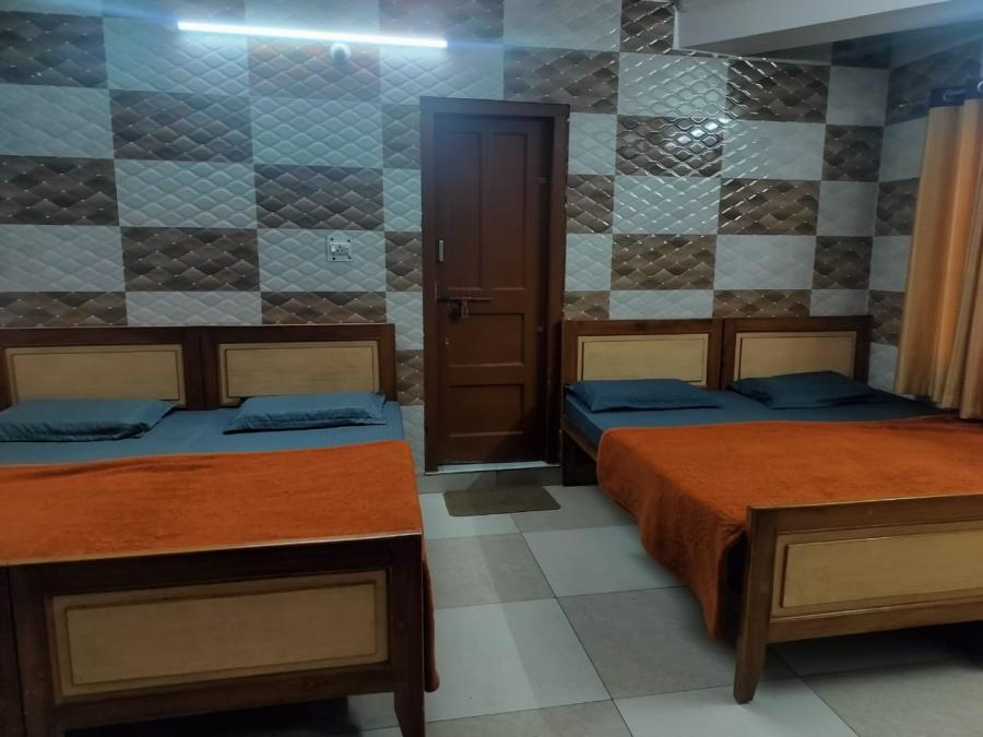 Four Bed AC